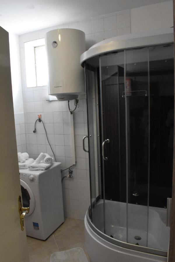 Seaview Apartment روفينج المظهر الخارجي الصورة