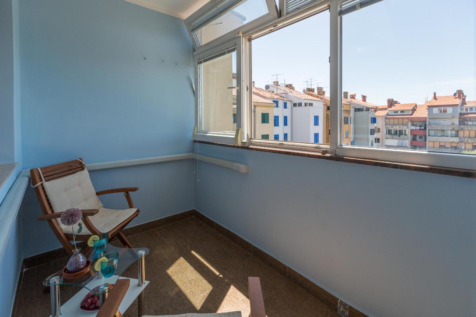Seaview Apartment روفينج المظهر الخارجي الصورة